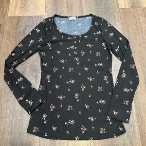Pulse navy Henley floral top